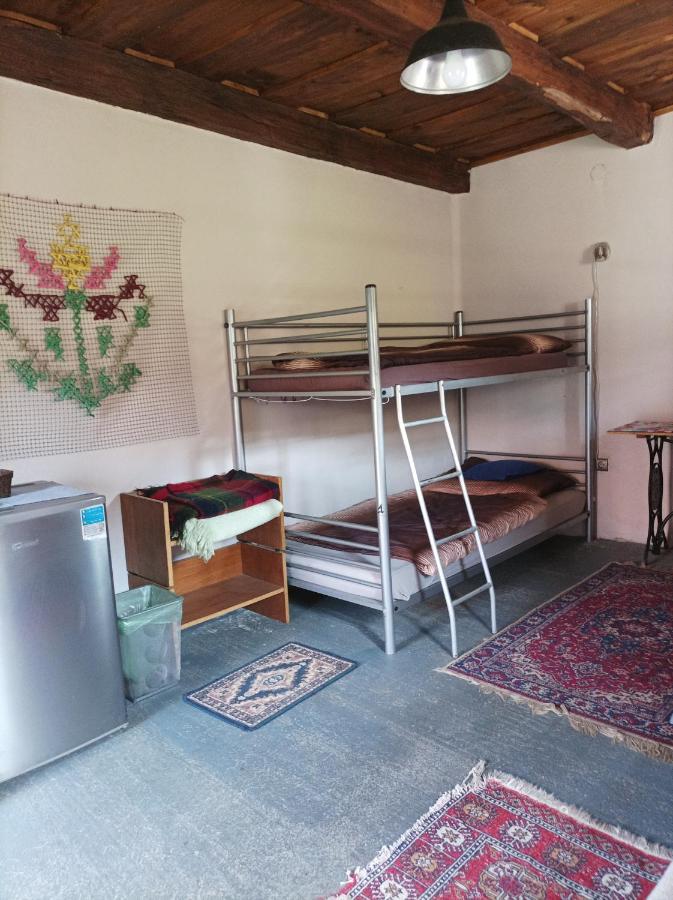 Bakancstanya Ketbodony Esterno foto